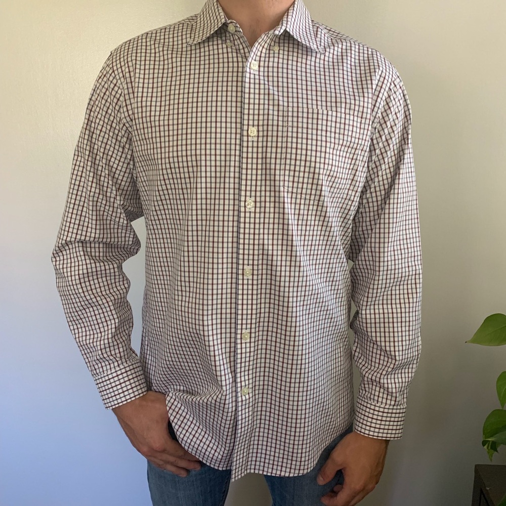 Eddie Bauer Button Down Wrinkle Free Men’s M